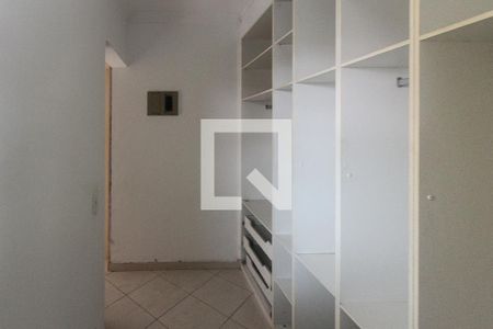 Casa à venda com 260m², 3 quartos e 2 vagas Casa à venda com 260m², 3 quartos e 2 vagasQuarto 2