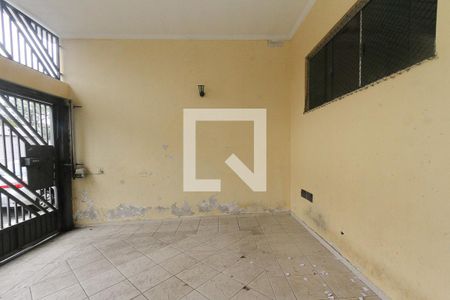 Casa à venda com 260m², 3 quartos e 2 vagas Casa à venda com 260m², 3 quartos e 2 vagasGaragem