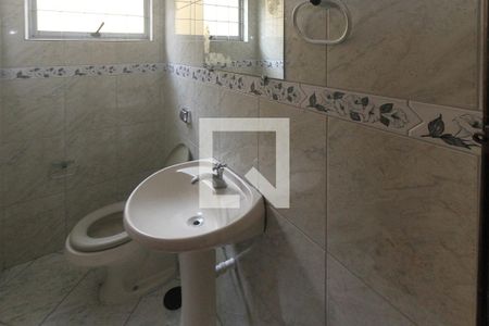 Casa à venda com 260m², 3 quartos e 2 vagas Casa à venda com 260m², 3 quartos e 2 vagasBanheiro 2