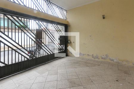 Casa à venda com 260m², 3 quartos e 2 vagas Casa à venda com 260m², 3 quartos e 2 vagasGaragem