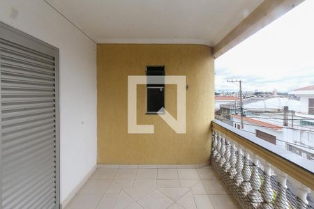 Casa à venda com 260m², 3 quartos e 2 vagas Casa à venda com 260m², 3 quartos e 2 vagasVaranda do Quarto 1