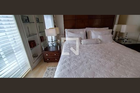 Apartamento à venda com 173m², 3 quartos e 3 vagasSuíte 1