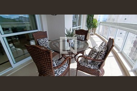 Apartamento à venda com 173m², 3 quartos e 3 vagasVaranda gourmet