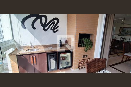 Apartamento à venda com 173m², 3 quartos e 3 vagasVaranda gourmet