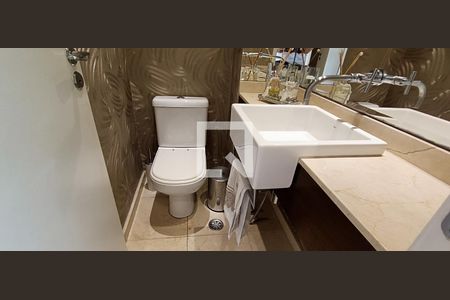 Apartamento à venda com 173m², 3 quartos e 3 vagasBanheiro Social