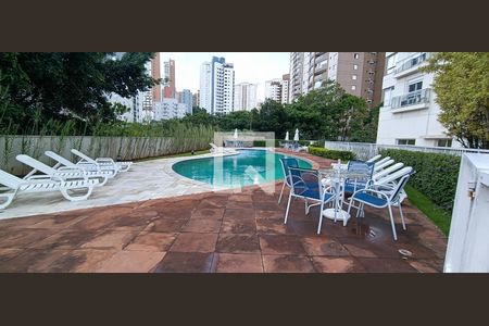 Apartamento à venda com 173m², 3 quartos e 3 vagasÁrea comum - Piscina