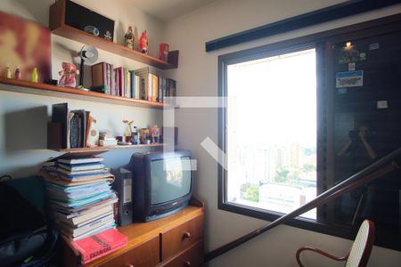 Apartamento à venda com 180m², 4 quartos e 2 vagasQuarto