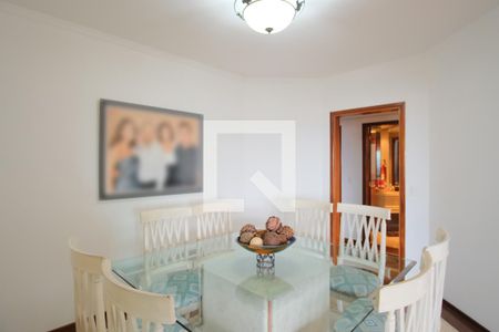 Apartamento à venda com 180m², 4 quartos e 2 vagasSala de Jantar