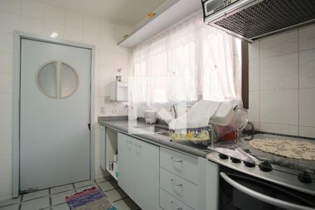 Apartamento à venda com 180m², 4 quartos e 2 vagasCozinha