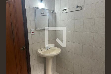 Banheiro de casa à venda com 3 quartos, 180m² em Vila Georgina, Campinas
