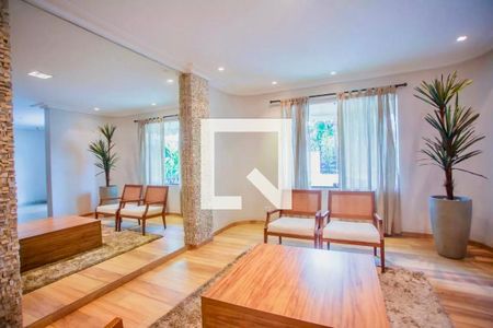 Apartamento para alugar com 191m², 3 quartos e 1 vaga Apartamento para alugar com 191m², 3 quartos e 1 vagaHall social