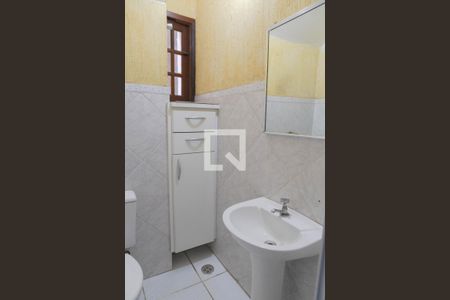 Casa à venda com 150m², 3 quartos e 2 vagasBanheiro