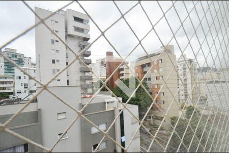 Apartamento à venda com 61m², 1 quarto e 1 vagaVista