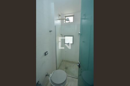 Banheiro de apartamento à venda com 1 quarto, 61m² em Carmo, Belo Horizonte