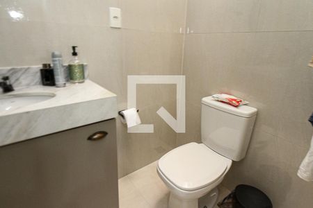 Casa à venda com 89m², 2 quartos e 2 vagasBanheiro da Suite