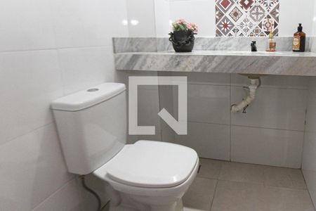 Casa à venda com 89m², 2 quartos e 2 vagasLavabo do espaço gourmet