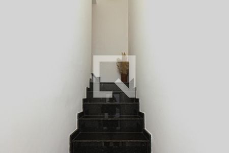 Casa à venda com 89m², 2 quartos e 2 vagasLavabo