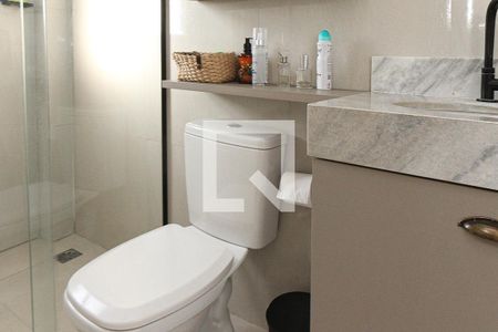 Casa à venda com 89m², 2 quartos e 2 vagasBanheiro da Suite 02