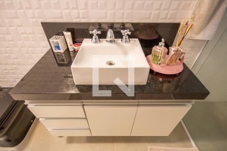 Casa à venda com 125m², 2 quartos e 2 vagasBanheiro da Suíte