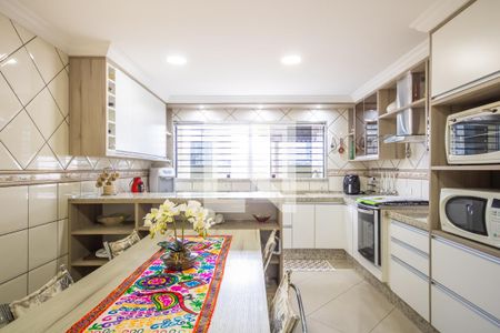 Casa à venda com 125m², 2 quartos e 2 vagasCozinha