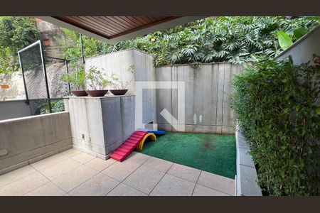 Apartamento à venda com 60m², 2 quartos e 1 vagaPetspace