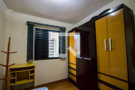 Apartamento à venda com 80m², 3 quartos e 2 vagasQuarto 2