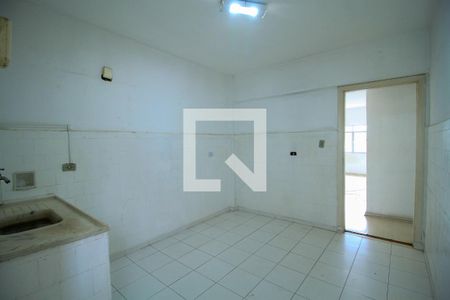 Apartamento para alugar com 80m², 3 quartos e sem vaga Apartamento para alugar com 80m², 3 quartos e sem vagaCozinha