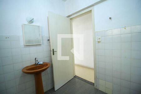 Apartamento para alugar com 80m², 3 quartos e sem vaga Apartamento para alugar com 80m², 3 quartos e sem vagaBanheiro