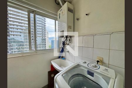 Apartamento à venda com 82m², 3 quartos e 1 vagaCozinha e Área de Serviço