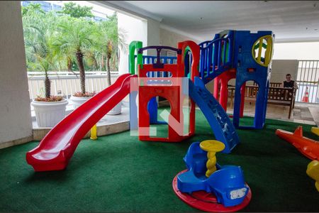 Apartamento à venda com 82m², 3 quartos e 1 vagaÁrea comum