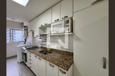 Apartamento à venda com 82m², 3 quartos e 1 vagaCozinha e Área de Serviço