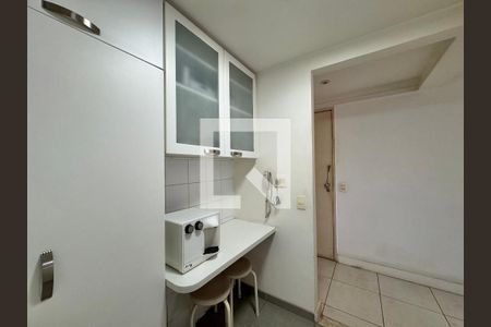 Apartamento à venda com 82m², 3 quartos e 1 vagaCozinha e Área de Serviço