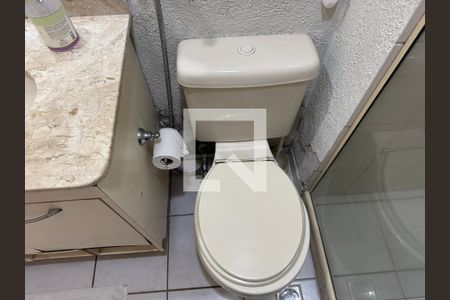 Apartamento à venda com 82m², 3 quartos e 1 vagaBanheiro Social