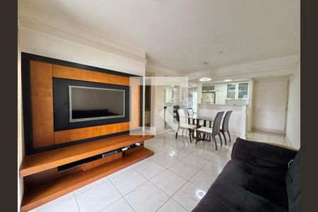 Apartamento à venda com 82m², 3 quartos e 1 vagaSala