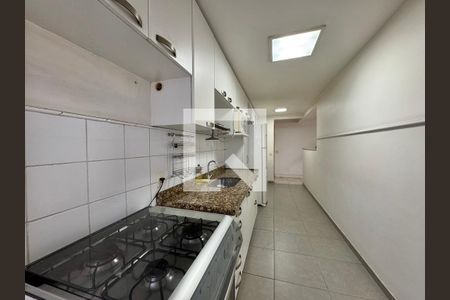 Apartamento à venda com 82m², 3 quartos e 1 vagaCozinha e Área de Serviço