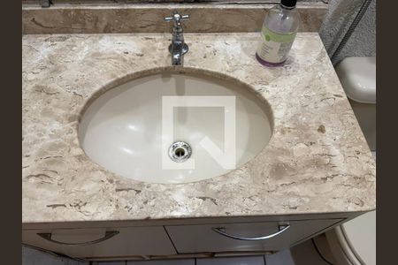 Apartamento à venda com 82m², 3 quartos e 1 vagaBanheiro Social