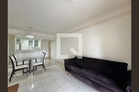 Apartamento à venda com 82m², 3 quartos e 1 vagaSala