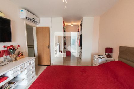 Apartamento à venda com 240m², 5 quartos e 3 vagasSuíte 1