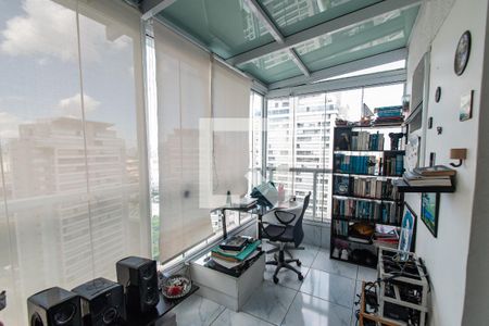 Apartamento à venda com 240m², 5 quartos e 3 vagasVaranda da suíte 3