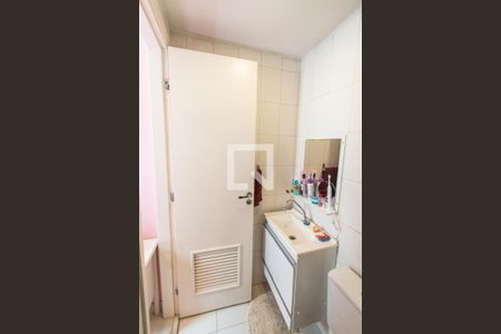 Apartamento à venda com 240m², 5 quartos e 3 vagasBanheiro da suíte 5