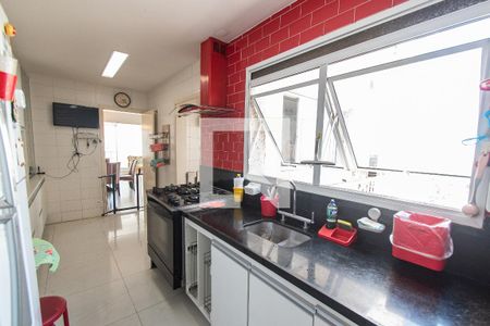 Apartamento à venda com 240m², 5 quartos e 3 vagasCozinha
