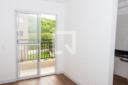 Sala de apartamento à venda com 2 quartos, 42m² em Usina Piratininga, São Paulo