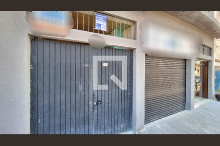 Studio à venda com 37m², 1 quarto e sem vaga Studio à venda com 37m², 1 quarto e sem vagaFachada + Placa