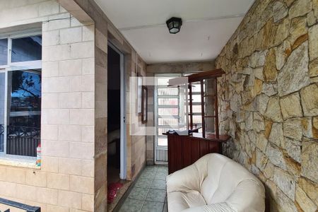 Casa à venda com 250m², 2 quartos e 2 vagas Casa à venda com 250m², 2 quartos e 2 vagasGaragem