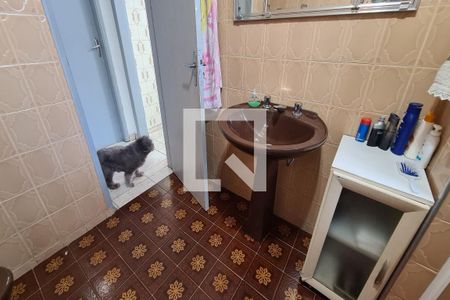 Casa à venda com 250m², 2 quartos e 2 vagas Casa à venda com 250m², 2 quartos e 2 vagasBanheiro