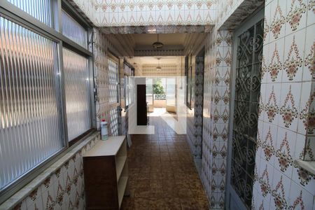 Apartamento para alugar com 200m², 3 quartos e sem vagaVaranda