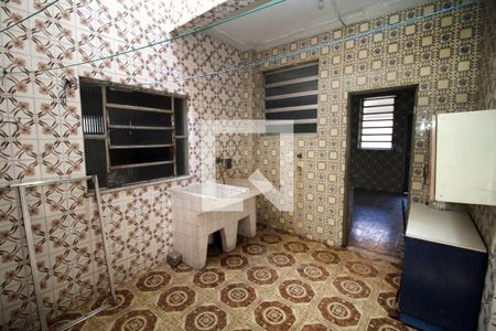 Apartamento para alugar com 200m², 3 quartos e sem vagaÁrea de Serviço