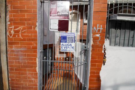 Placa de casa para alugar com 2 quartos, 80m² em Vila União (Zona Leste), São Paulo
