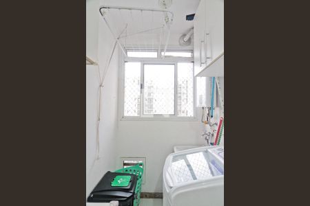 Apartamento à venda com 46m², 2 quartos e 1 vaga Apartamento à venda com 46m², 2 quartos e 1 vagaÁrea de Serviço