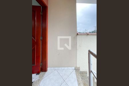 Casa à venda com 230m², 4 quartos e 6 vagasEntrada